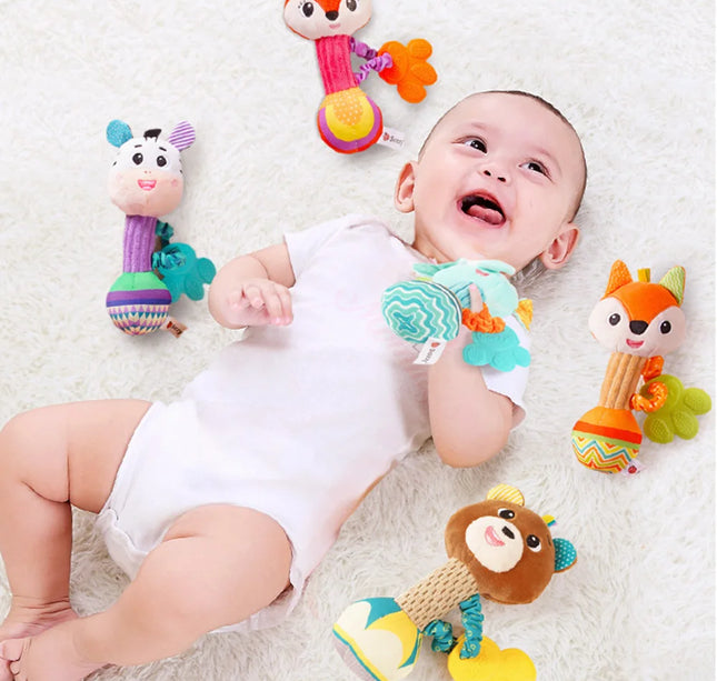 Baby Rattle Plush Toy – Soft Stuffed Animal Shaker with Crinkle & Squeaky Sensory Grip for Toddler Travel & Gifts
